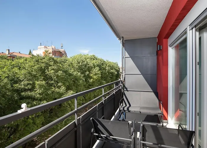 아파트 Golden Gate